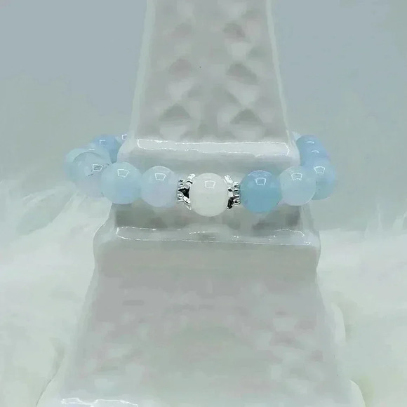 Silver Skye Beaded Bracelet - Picture 3 of 5